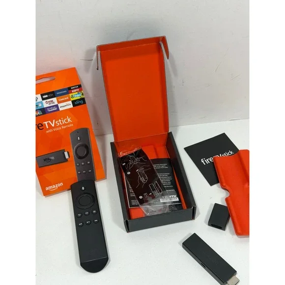 Amazon Fire TV Stick 1st Gen W87CUN 1080p HD with Alexa Voice Remote Black - Picture 5 of 8